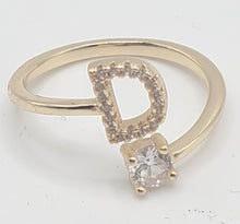 將圖片載入圖庫檢視器 Gold Personal Initial Ring